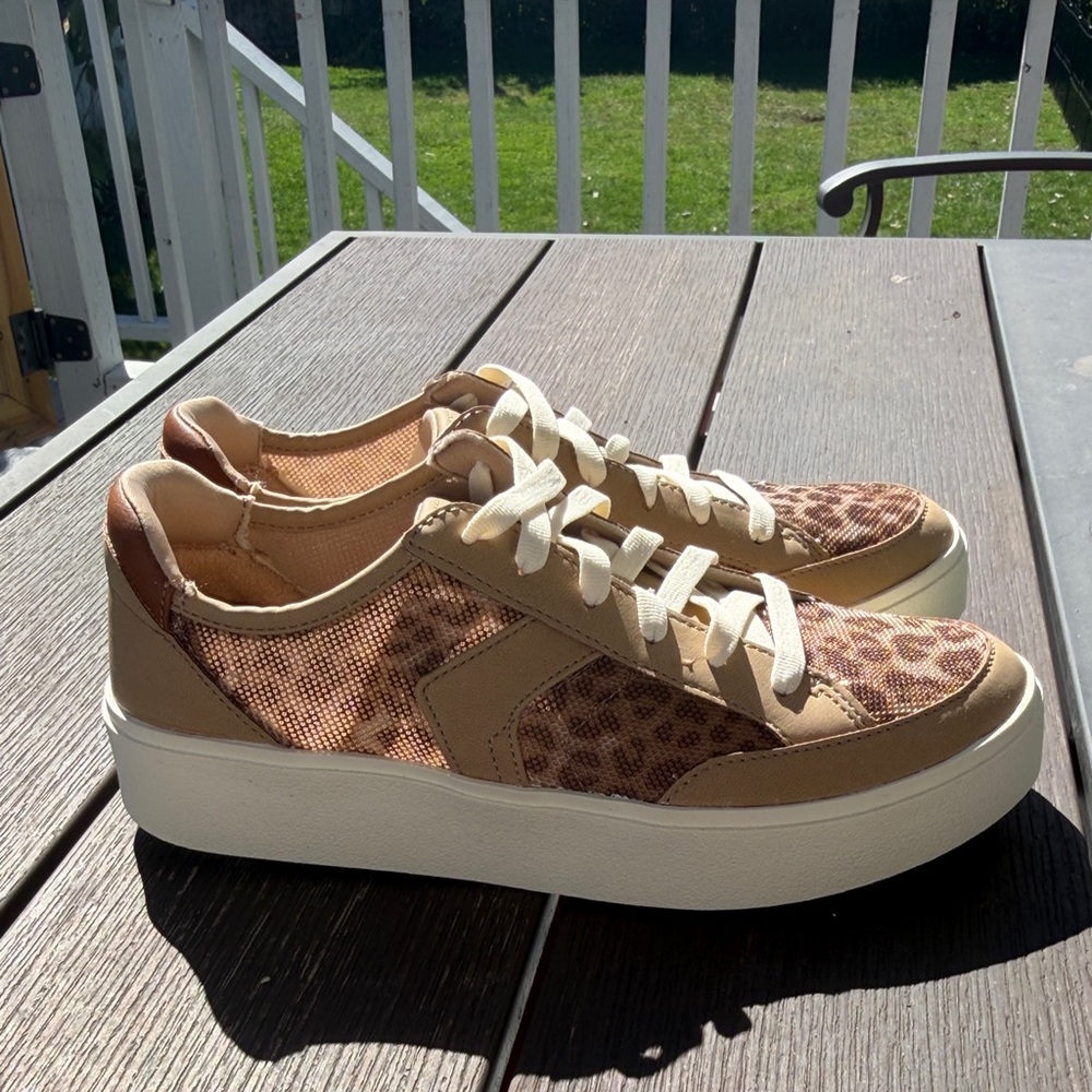 Women’s Dr. Scholls Madison Sneaker